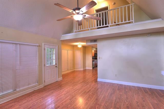 Building Photo - 134 Napoleon Ave