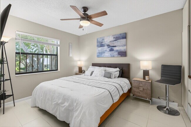 Building Photo - 8364 Boca Glades Blvd E