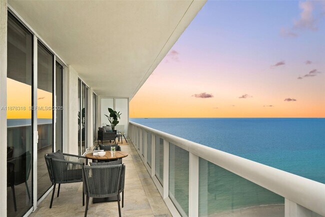 Building Photo - 1830 S Ocean Dr