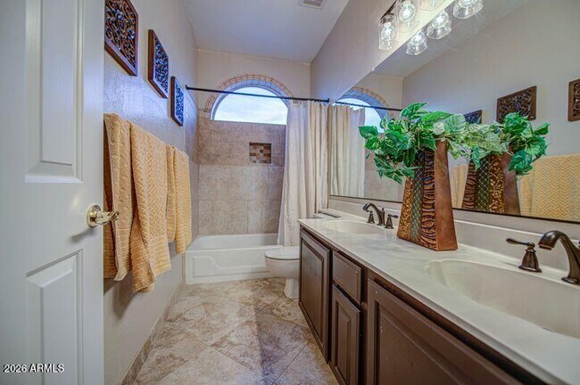 Building Photo - 2201 E Tahitian Way