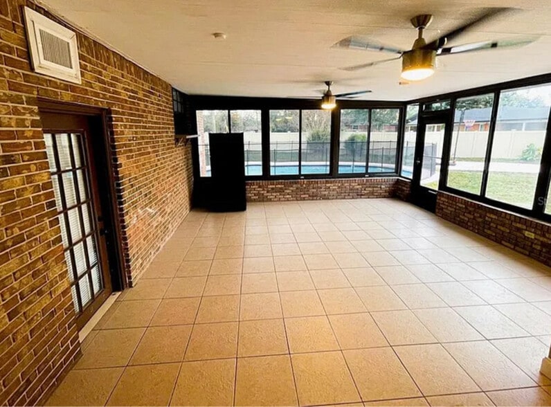 Building Photo - 8514 Concord Ct