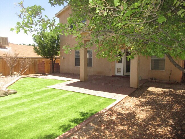 Building Photo - 5351 Feather Rock Pl NW
