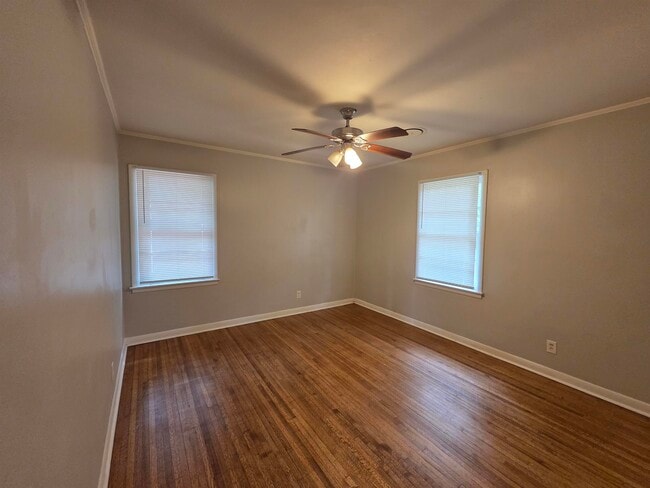 Building Photo - 5369 Lochinvar Rd
