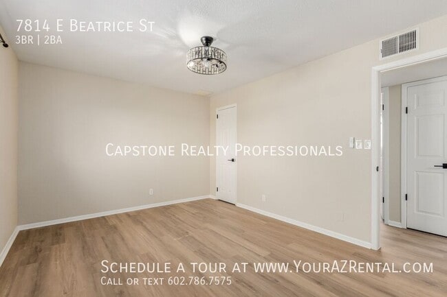 Building Photo - 7814 E Beatrice St