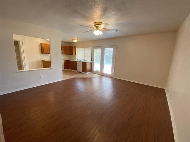 Building Photo - 6808 Blackberry Dr