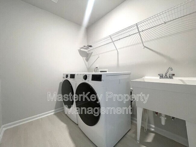 Building Photo - 2334 Chert Ln