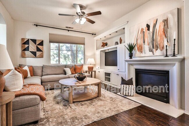 Building Photo - 28814 S Lake Dr