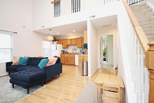 Primary Photo - Pet-Friendly End-Unit Ridgecrest Townhome