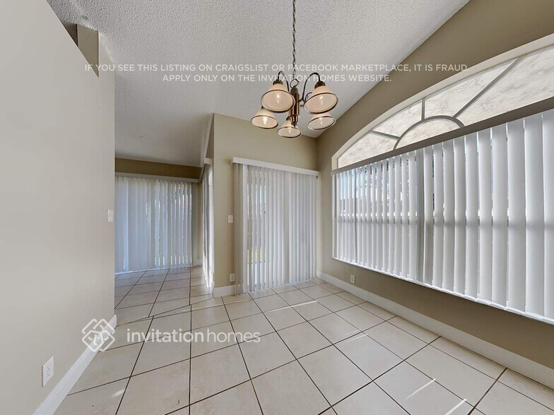 Building Photo - 8103 SW 157th Pl