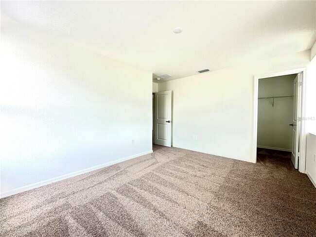 Building Photo - 3296 Rolling Plns Cir