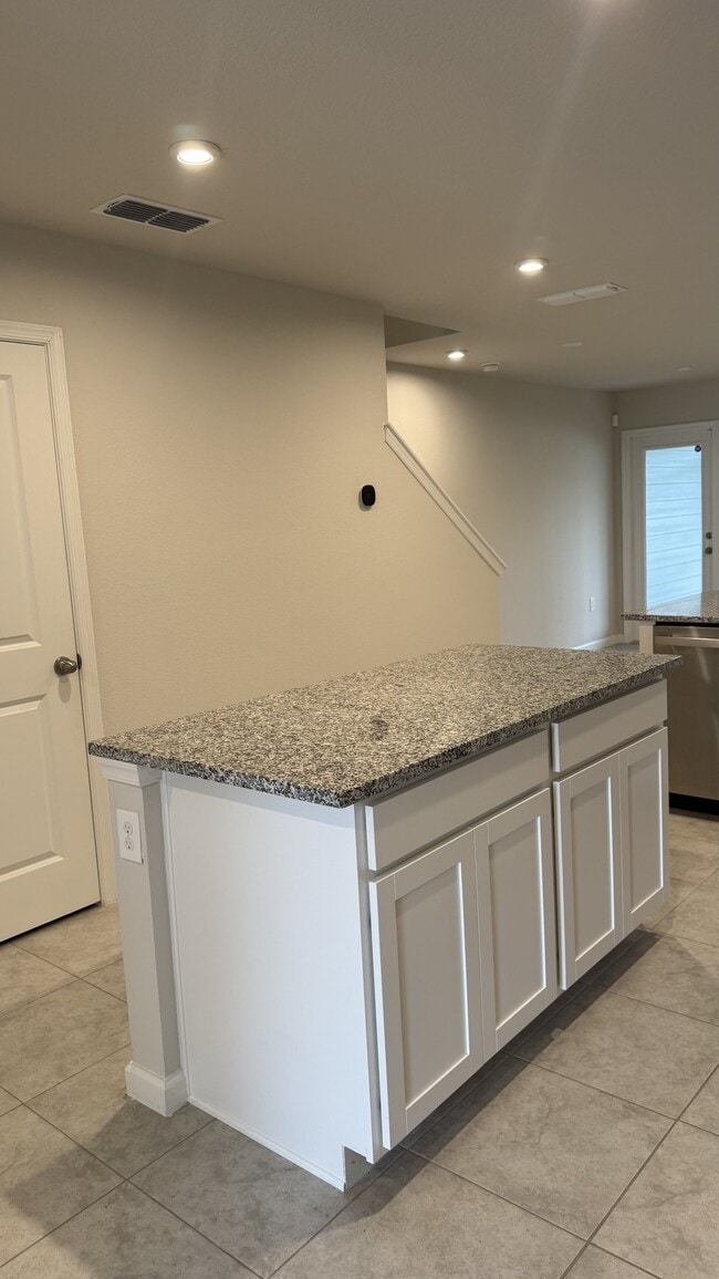 Building Photo - 7176 Luminary ln