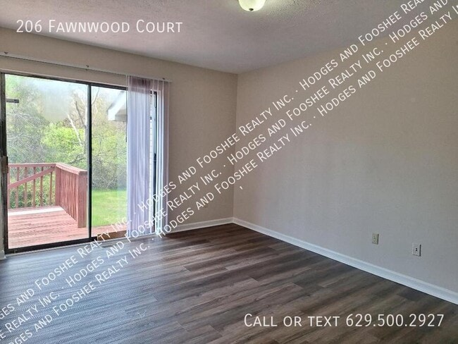 Building Photo - 206 Fawnwood Ct