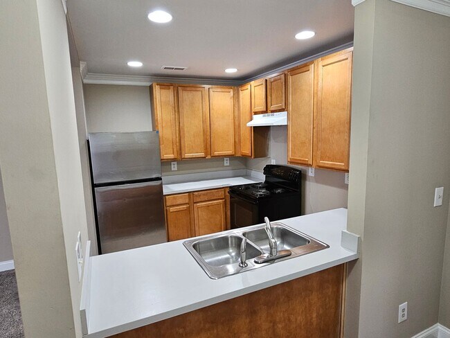Building Photo - 103 Etta Vaughn Ln