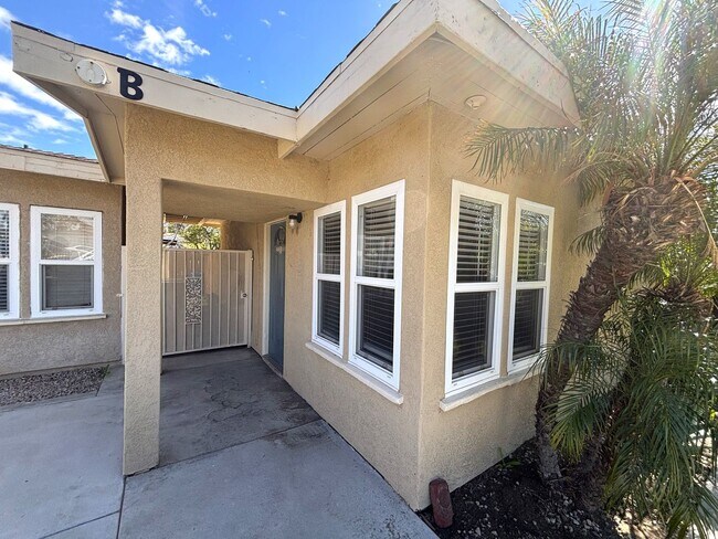 Building Photo - 16773 Randall Ave