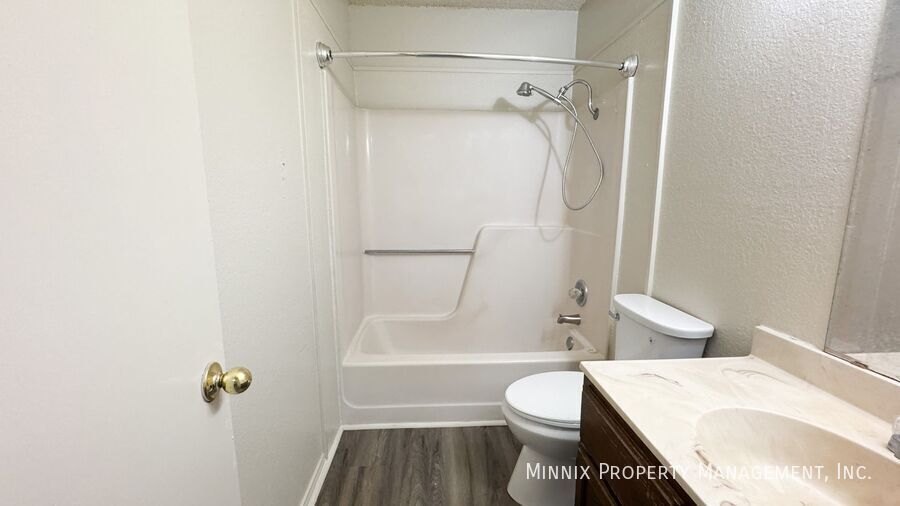 Building Photo - 5802 6th St