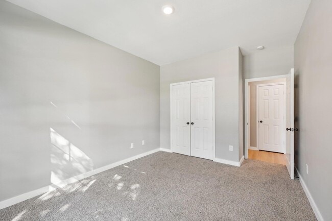 Building Photo - 7324 Moon Rock Rd