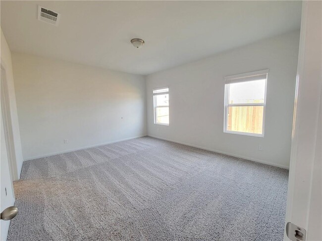 Building Photo - 244 Crystal Brook Dr