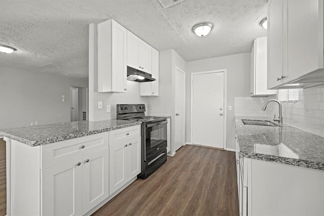 Building Photo - 6450 Bazel Brook Dr