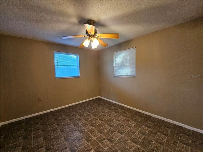 Building Photo - 3048 Coldwell Dr