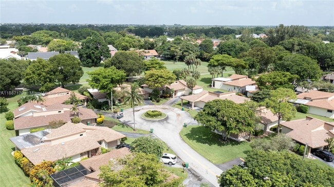 Building Photo - 8173 Silver Palm Ct