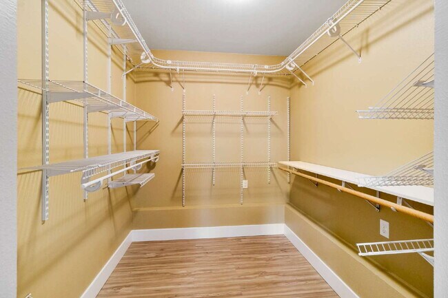 Building Photo - Modern 4-Bedroom Retreat Near Lake Whatcom...
