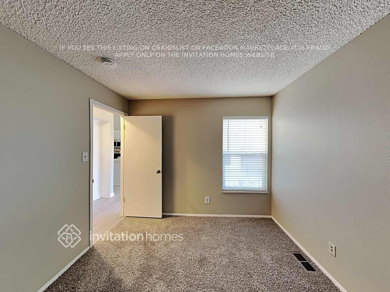 Building Photo - 11759 Logan St