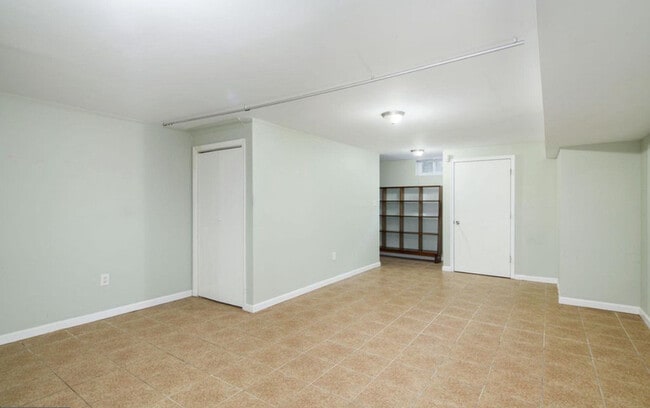 Building Photo - 1782 Frankford Ave