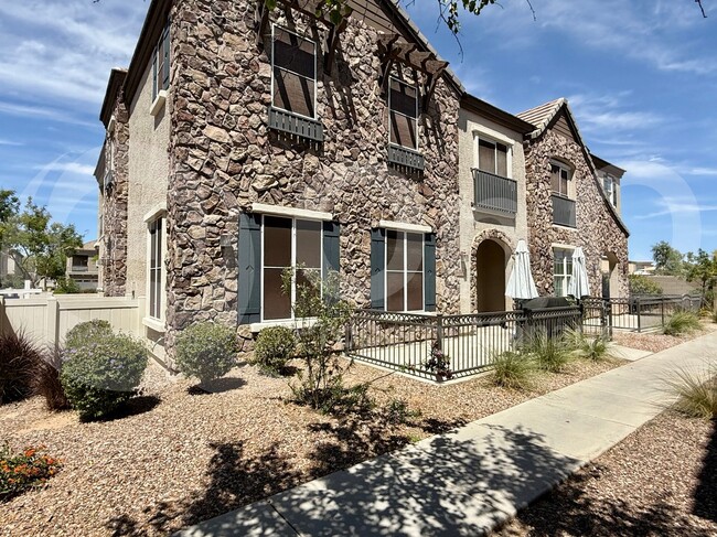 Building Photo - 4769 E Thunderheart Trail