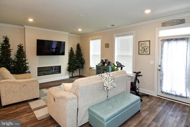 Building Photo - 43444 Stonewood Crossing Ter