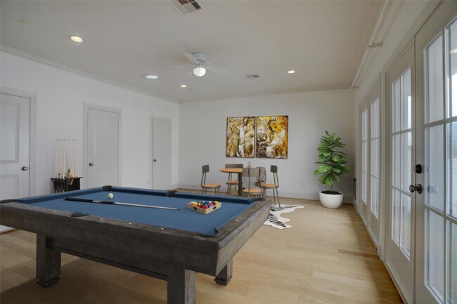 Building Photo - 1415 Oakdale St