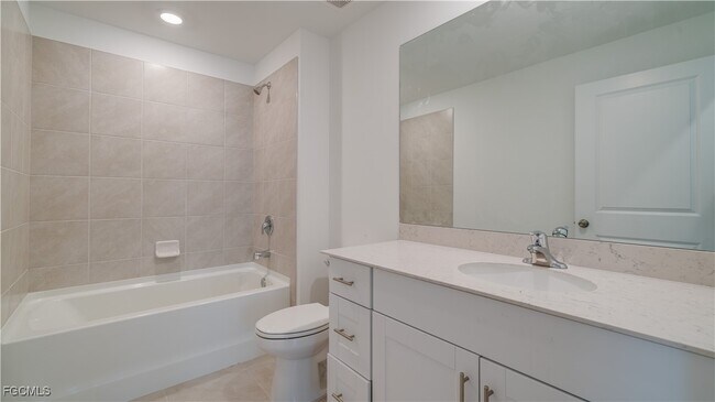 Building Photo - 4019 San Clemente Ct
