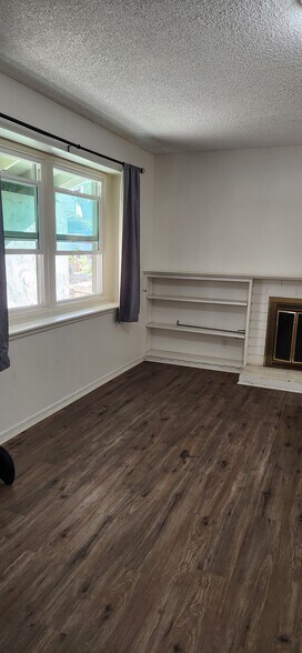 Building Photo - 7056 Madera Dr