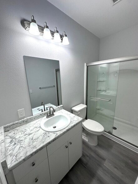 Building Photo - 2052 Medano Dr