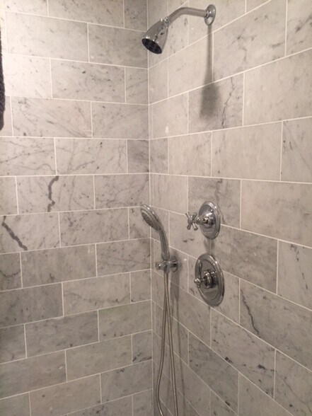 Primary Photo - 17113 Palisades Cir