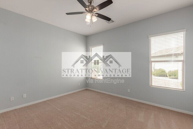 Building Photo - 7150 W Heritage Way