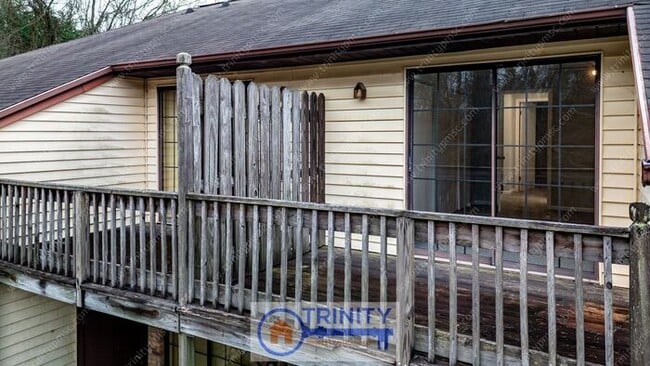 Building Photo - NEWLY UPDATED!! New Ownership and Management!