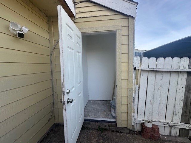 Building Photo - 8323 Wilcrest Dr