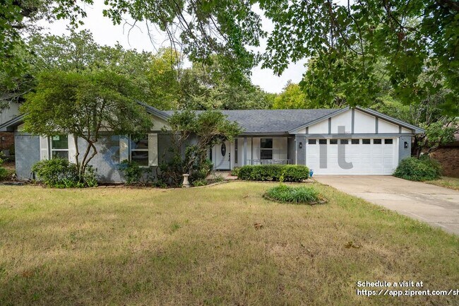 Building Photo - 6829 Shadydale Dr