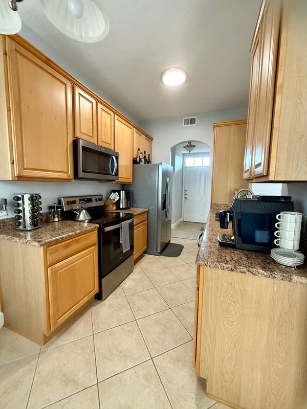 Building Photo - 1200 Ironsmith Dr