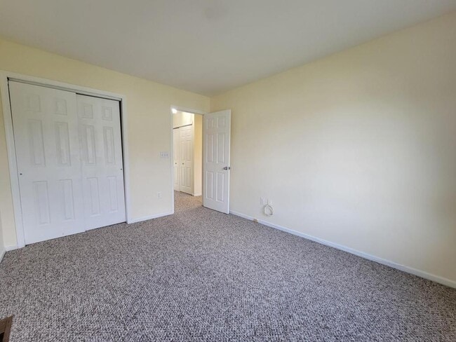 Building Photo - 1 Jodhpur Ct