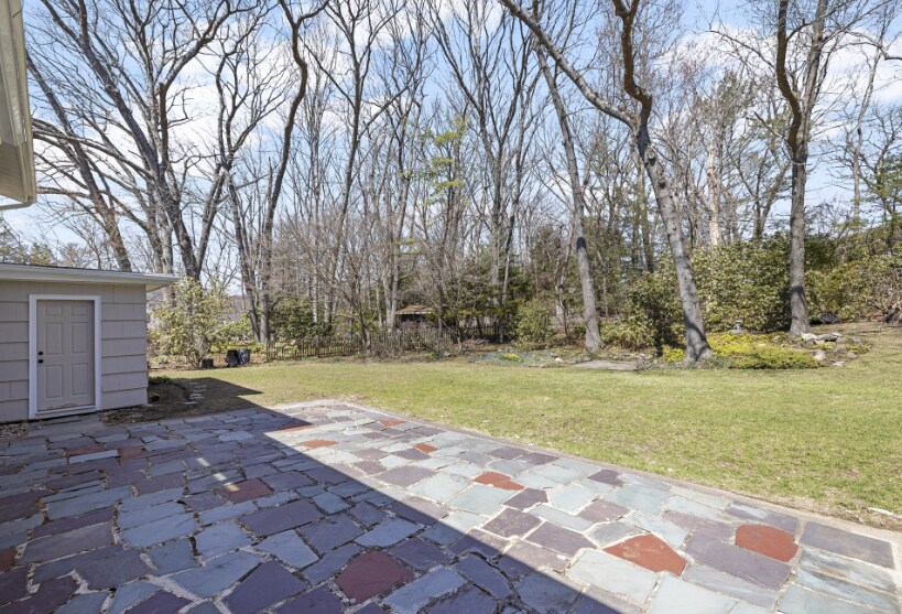 Building Photo - 24 Tyler Rd