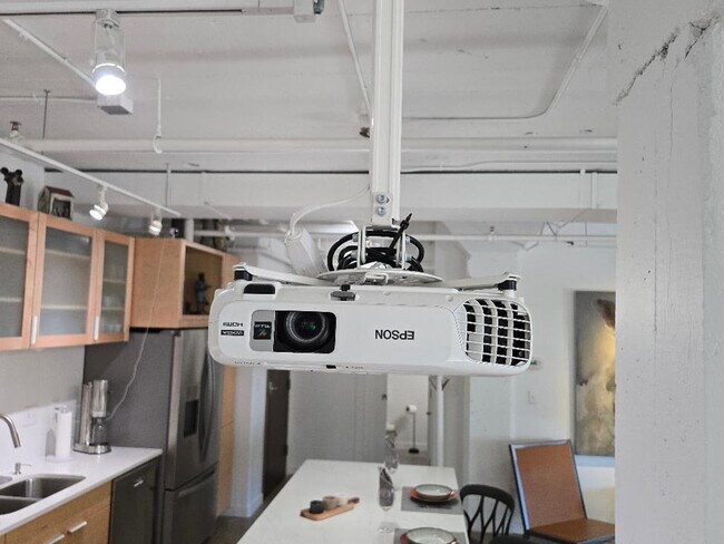 Building Photo - 790 Front St