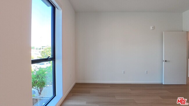 Building Photo - 5119 Colfax Ave