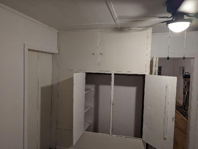 Building Photo - 102 Garfield St