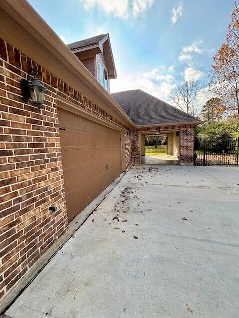 Building Photo - 8970 Navigation Cir