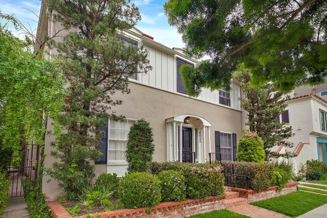 9965-9967 Durant Drive - 9965-9969 Durant Dr