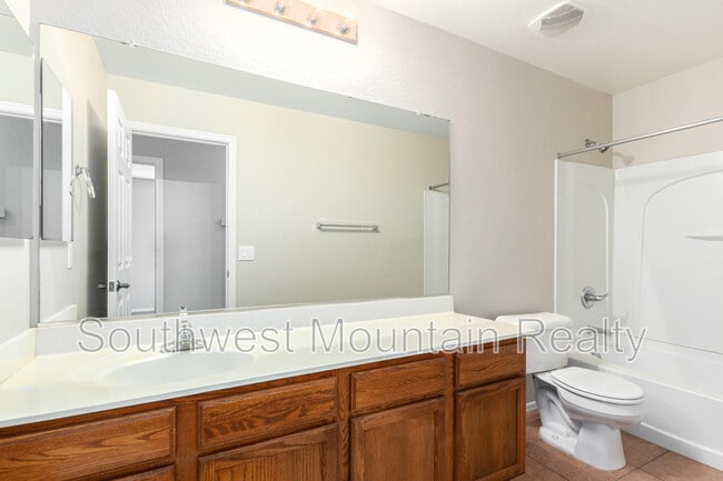 Building Photo - 33411 N Stone Ridge Dr