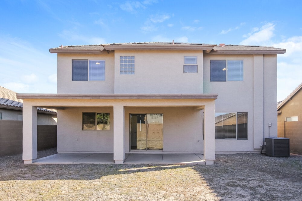 Building Photo - 6216 S 52nd Dr