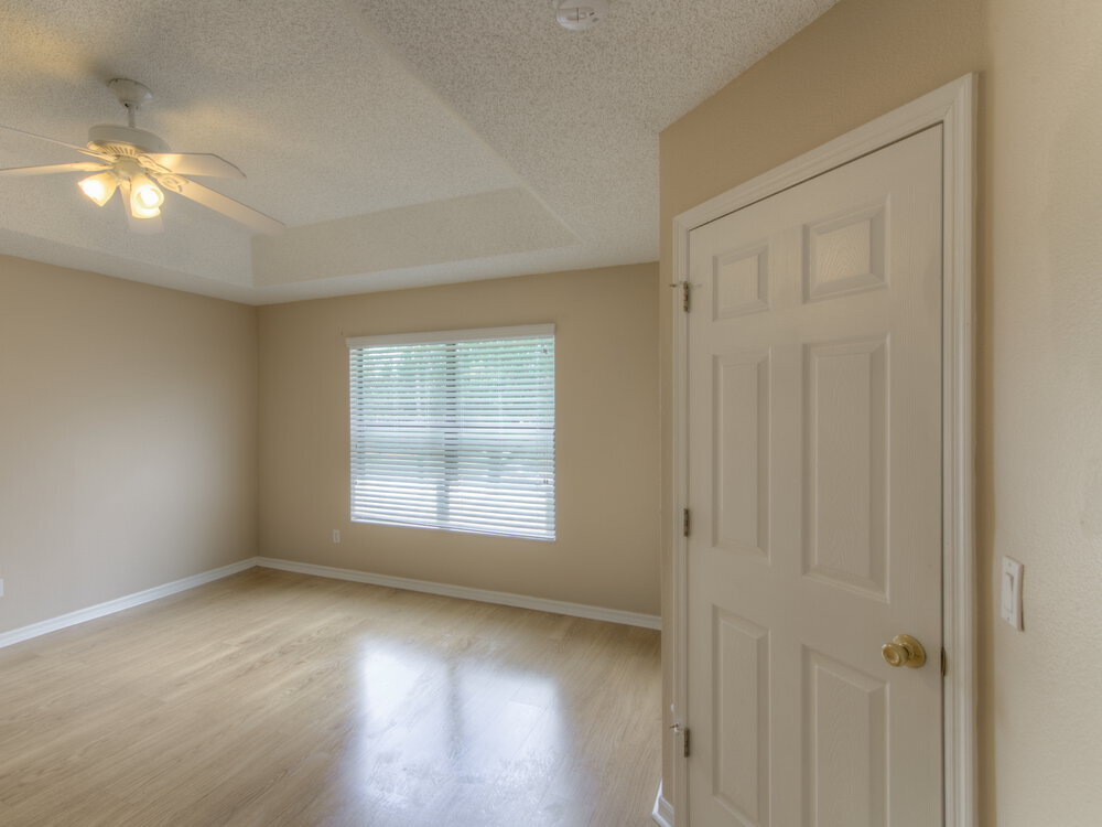 Building Photo - 671 Hardwood Cir