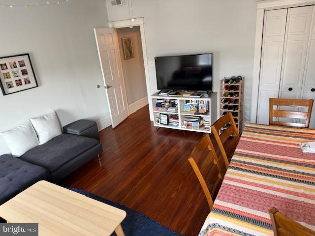 Building Photo - 4227 Station St